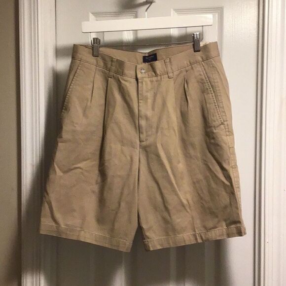 NWT Dockers washed pleated relaxed fit Khaki shorts sz.32 - Picture 6 of 6